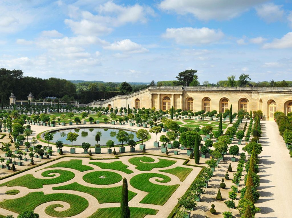 the best gardens in England, France, Italy, and Holland