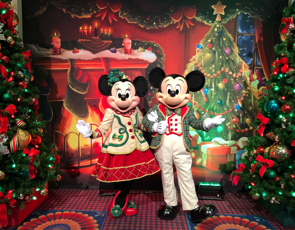 Luxury insider tips and photos on what to do for the best first visit to Disney World and the Orlando theme parks during the Christmas holiday season.