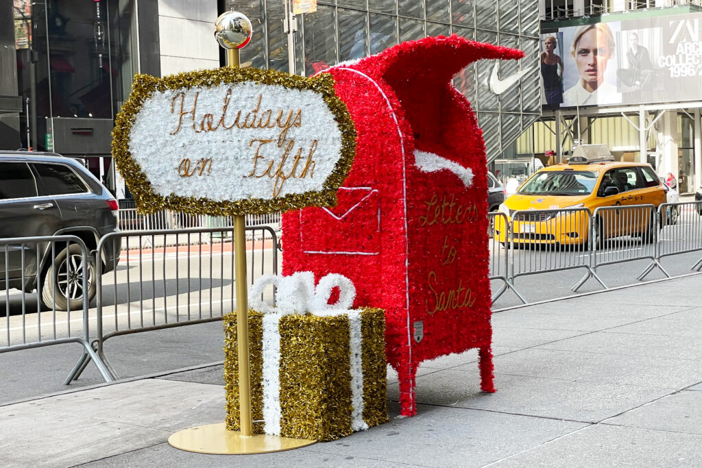 The best new Christmas decorations in New York this year: Fifth Avenue in Midtown Manhattan. Photo Credit: Dandelion Chandelier.