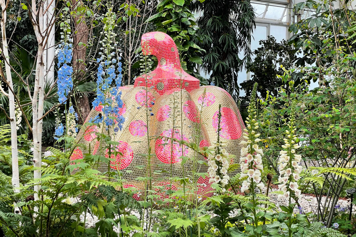 best photos and favorite works of art from a visit to the new 2021 Yayoi Kusama sculpture exhibit at New York Botanical Garden