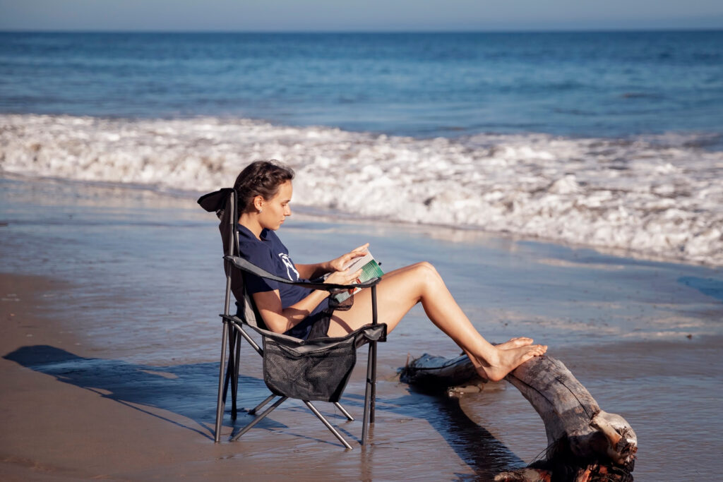 What books to read as the best beach reads of every kind - romance, historical fiction, essays, memoirs - for summer vacation holidays 2021