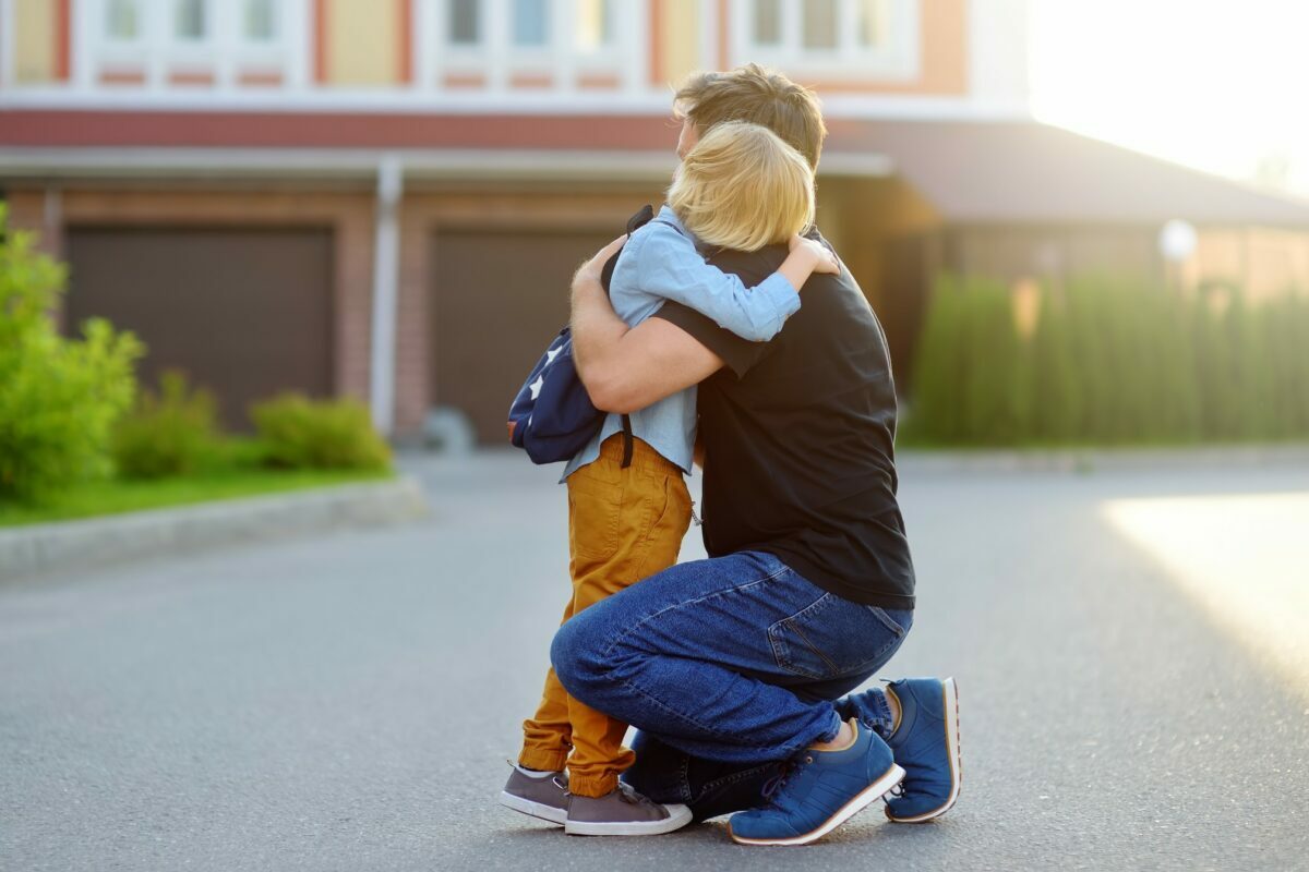 back to school fashion trends for kids (both boys and girls) best for parents to know about in fall 2021, including bags, T-shirts, sneakers