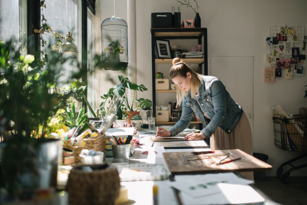 best new planters, plant stands and pots that indoor gardeners will love adding to their collection for their home or office