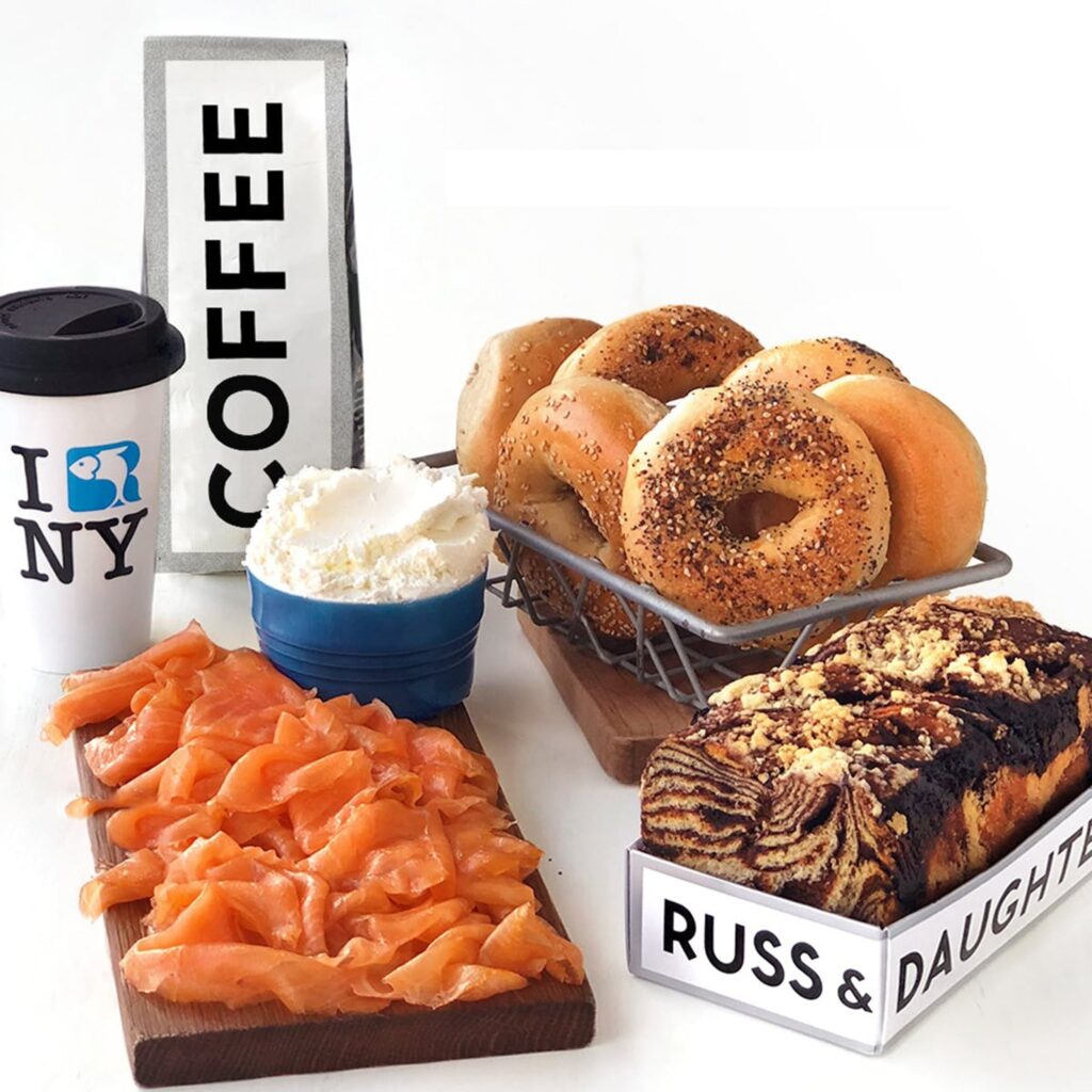 best breakfast food gift  baskets to buy online now for mail order delivery that are perfect for easy and delicious Christmas and holiday morning meals this year.