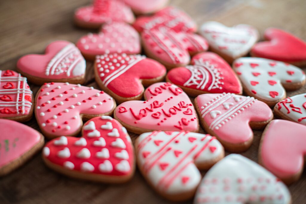Best luxury decorations and home décor items for Valentine's Day 2023, including heart-shaped decorating for your kitchen, tabletop and more.
