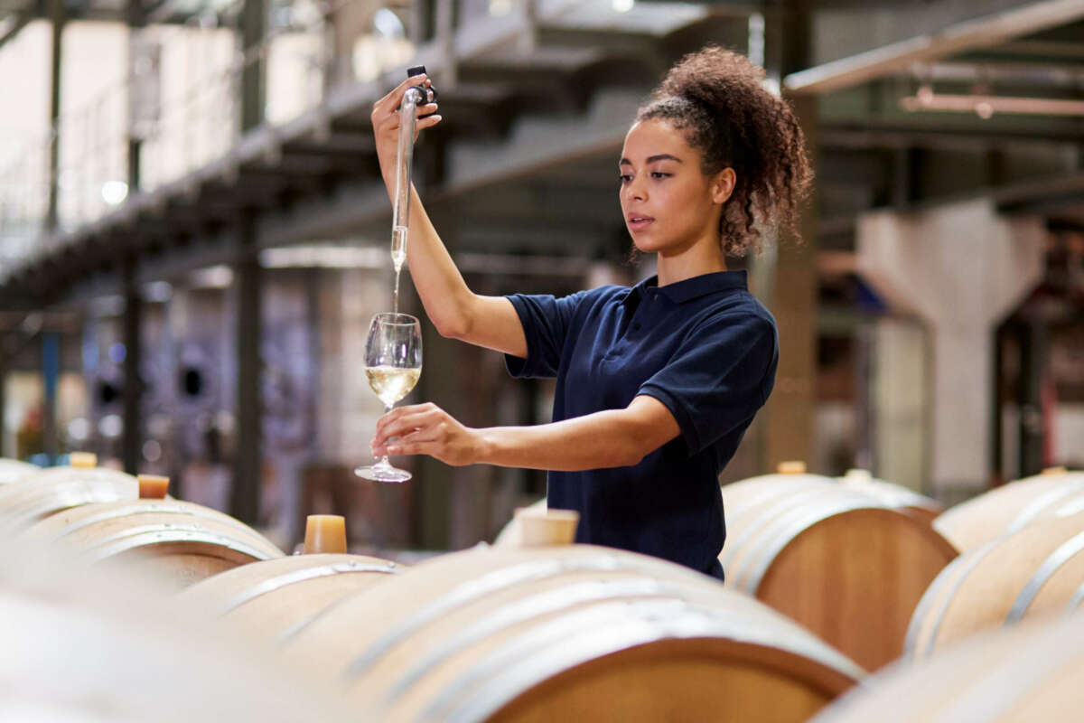 Who are the top black winemakers? The best black-owned wineries and vineyards in America and the vintners who run the business, and how to buy their wine.