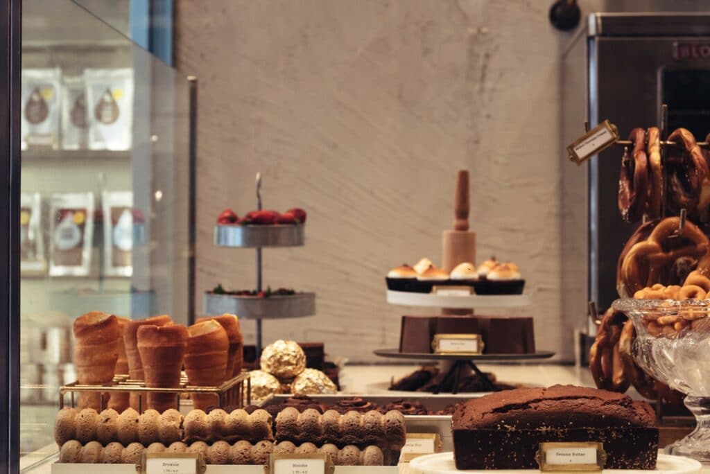 Our insider's list of the top 10 best artisanal dessert shops in New York City (NYC), including pastries, cakes, hot chocolate, and more.