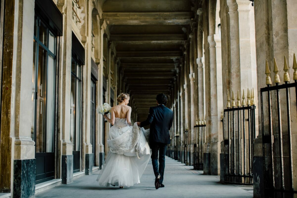 how to find the best luxury wedding planners in the world - including in NYC, LA and London - and a list of questions to ask before booking one.