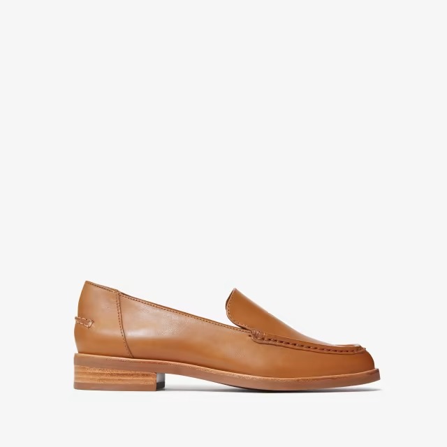 chic stylish loafers Fall 2022