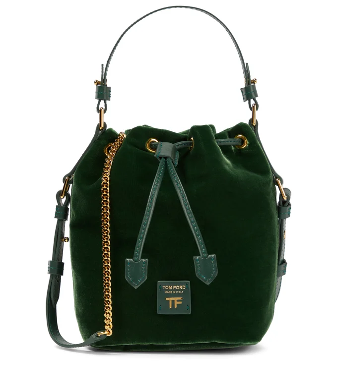 luxury holiday gift shop green tones