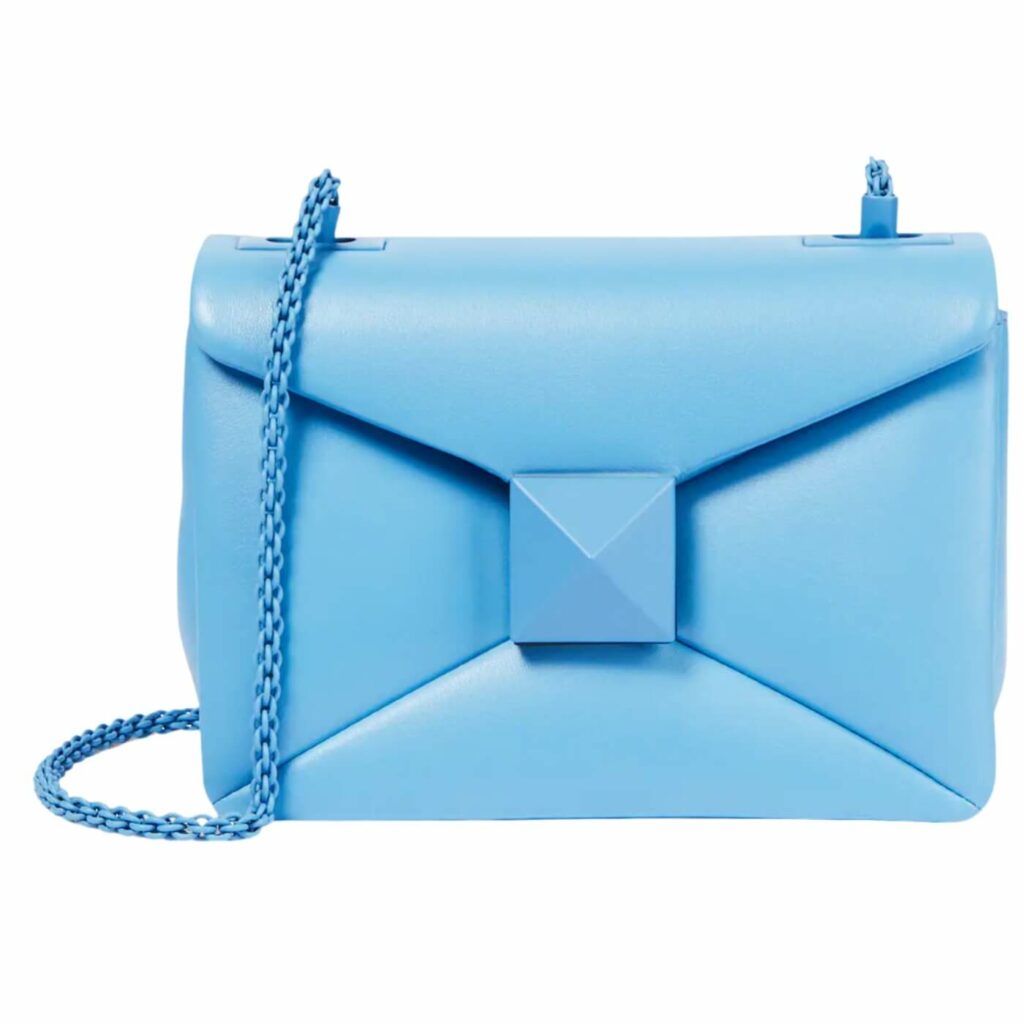 luxury gift shop blue tones