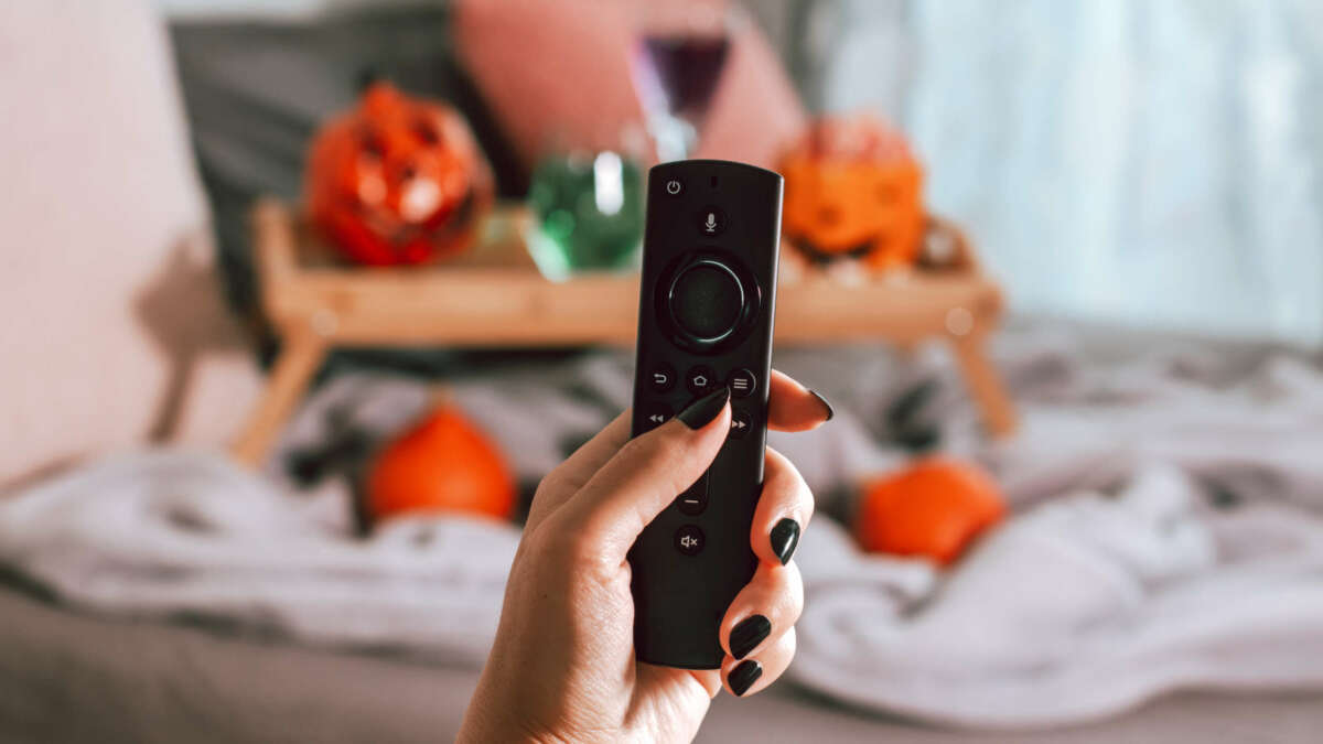 best scary tv shows and streaming movies for Halloween