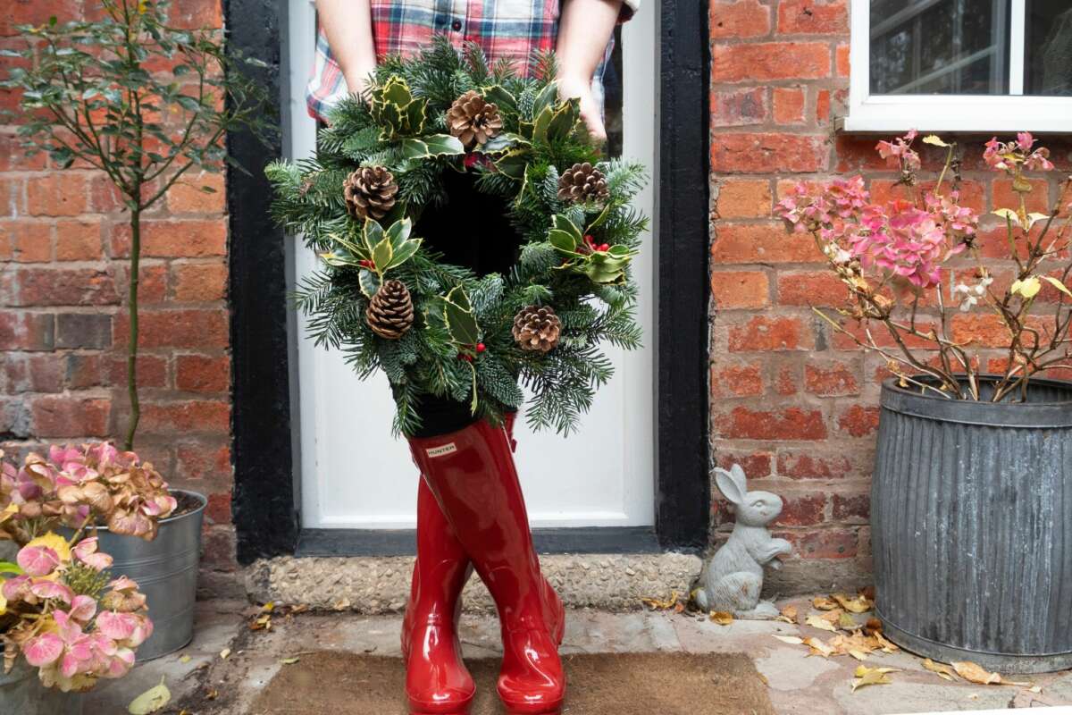 Fresh Eucalyptus & Pepperberry Christmas Garland by Creekside Farms