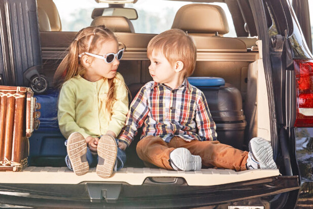 best essential items to make travel this Summer with kids easier and less stressful