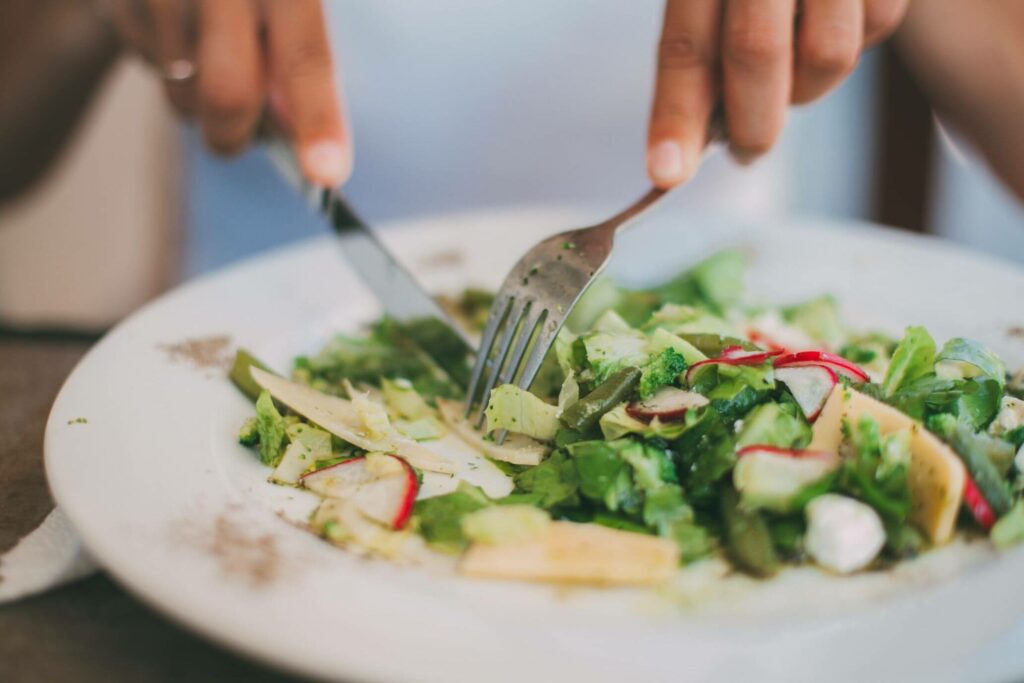 The best places to go for a delicious salad in New York (NYC).